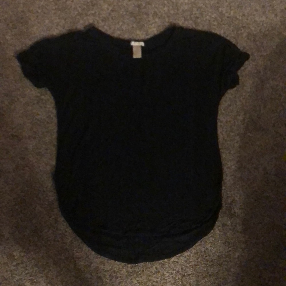 Brand new never worn Shirt. Medium